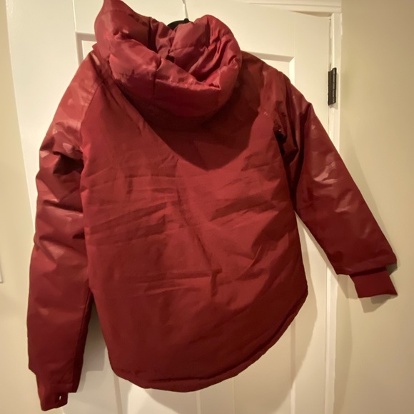NWT Gap maroon camo jacket - Picture 5 of 6
